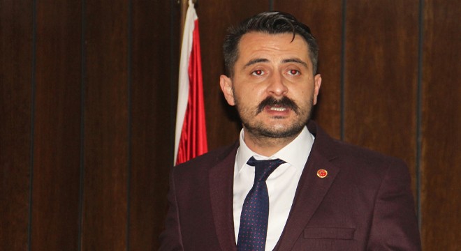 Muhtarlar Derneği'nde Gürpınar yeniden seçildi