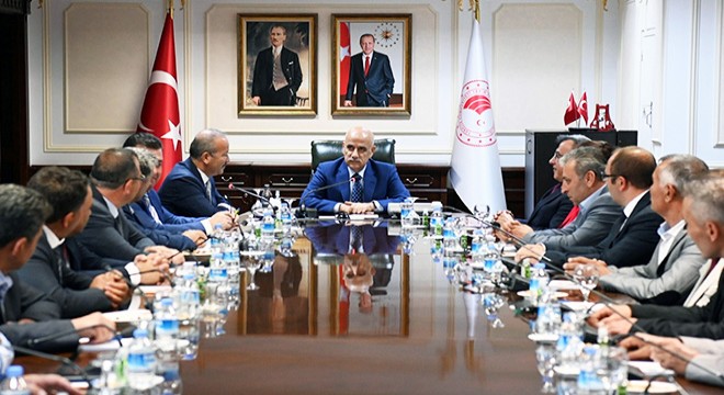 Muhtarlardan Tarım ve Orman Bakanı Kirişci'ye ziyaret