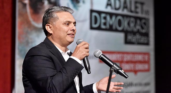 Muratpaşa'da aydınlığa adanmış bir panel