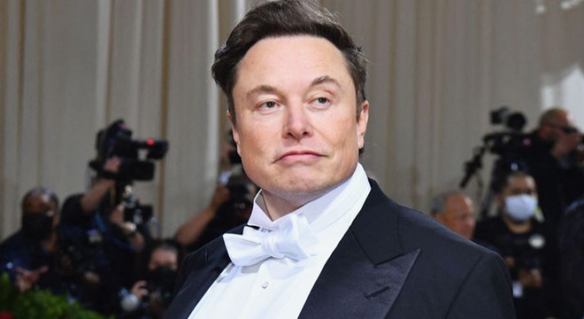 Musk’tan ‘işten çıkarmalar’ için savunma