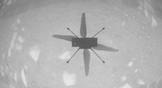 NASA'dan tarihi adım: Mars'ta ilk helikopter uçuşu gerçekleşti