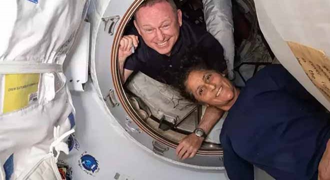 NASA'nın uzayda mahsur kalan iki astronotu daha erken dönebilir