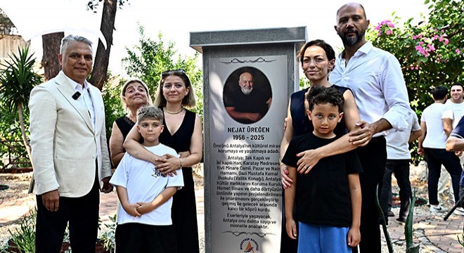 Nejat Üreğen'in adı, ömrünü adadığı Kaleiçi'nde yaşatılacak