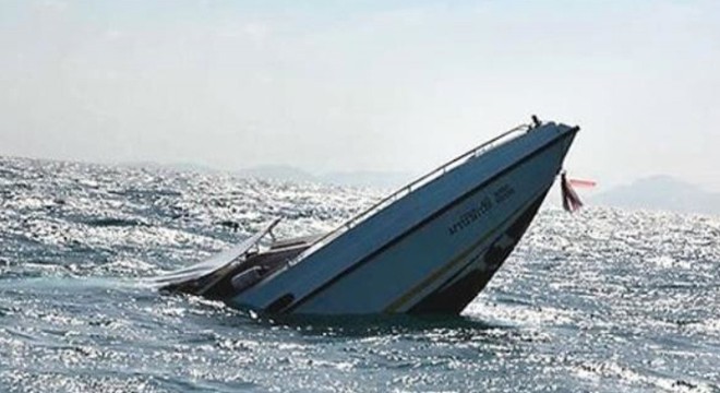 Nijerya'da tekne battı: 40 kişi kayıp
