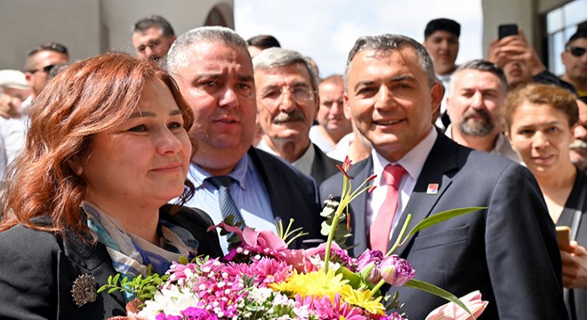 Niyazi Nefi Kara görevi devir aldı