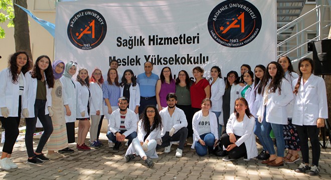 Öğrenciler bahçeye laboratuvar kurdu
