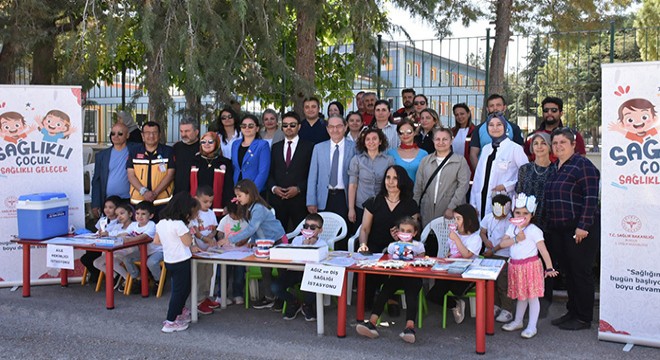 Öğrencilere, 'Sağlıklı Çocuk, Sağlıklı Gelecek' anlatıldı