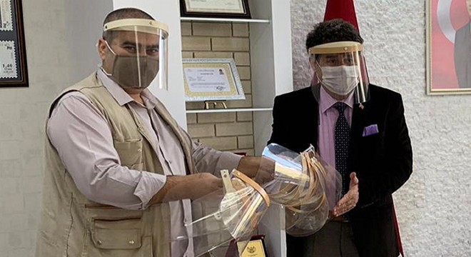 Öğretmenden koruyucu siperlik desteği