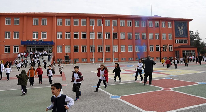 Okulda yangın tatbikatı
