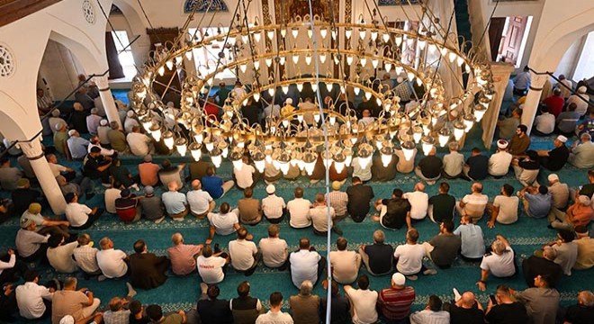 Ömer Paşa Camii Antalya'da yeniden ibadete açıldı