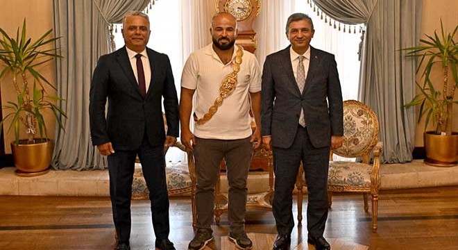 Orhan Okulu'dan Antalya Valisi Şahin'e ziyaret