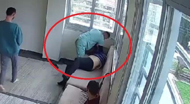 Otizmli Efe'ye şiddet uygulayan bakıcıya 1 yıl hapis