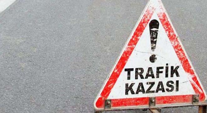 Otomobil tarlaya uçtu: 1 yaralı