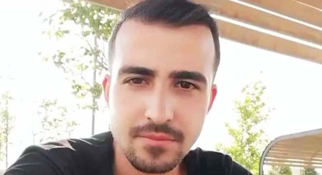 Otomobilin çarptığı motosikletin sürücüsü öldü