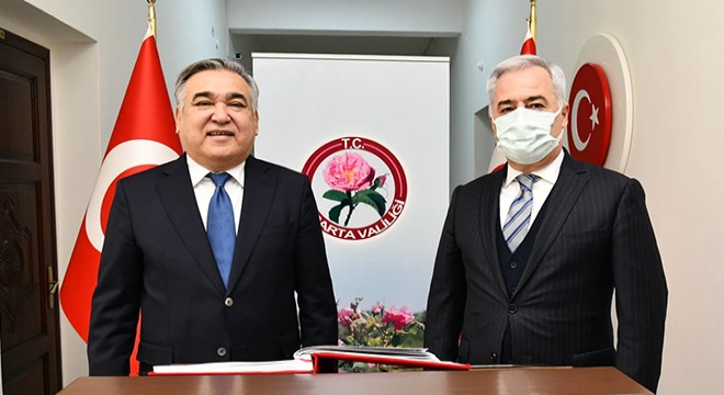 Özbekistan Ankara Büyükelçisi Isparta'da