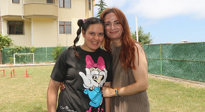 Özel gereksinimli kızı için verdiği mücadelede yeniden umut buldu
