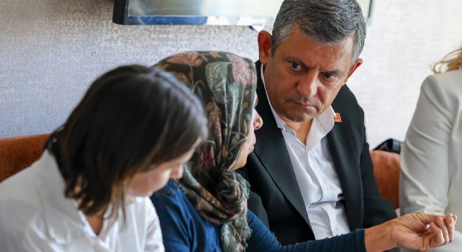 Özgür Özel, Gülistan Doku'nun ailesiyle görüştü