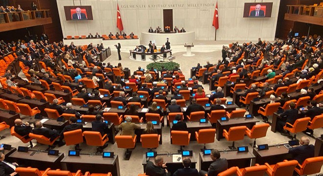 Özgür Özel'e ait dokunulmazlık dosyası TBMM'de