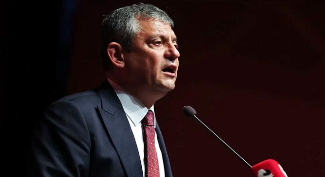 Özgür Özel yeni partinin ismini açıkladı