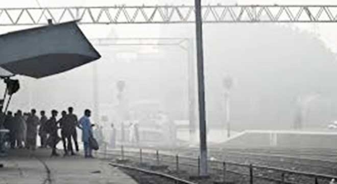 Pakistan'da hava kirliliği nedeniyle eğitime ara verildi