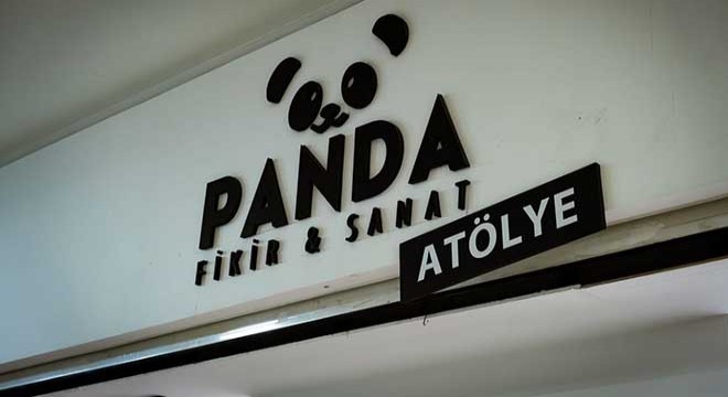 Panda Sahne'den Mahallede Tiyatro Hareketi: Yeni Sezona İki Güçlü Mesajla Başlangıç