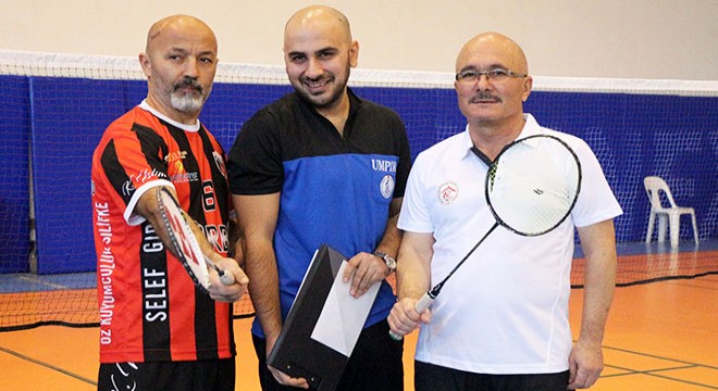 Para Badminton Türkiye Şampiyonası Kemer'de başladı