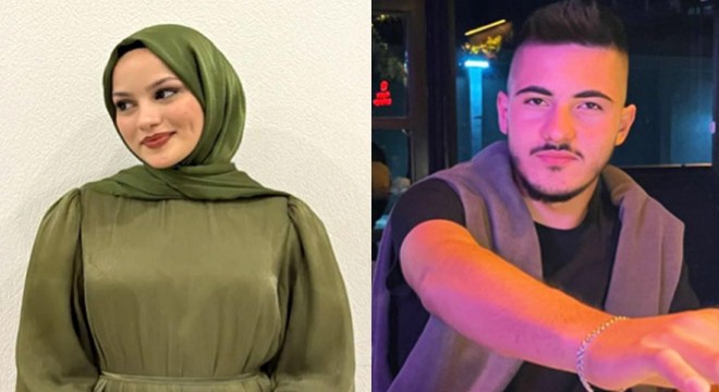 Park halindeki araçta ölü bulundular