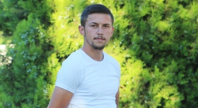 Parkta tartıştığı kişi tarafından öldürüldü