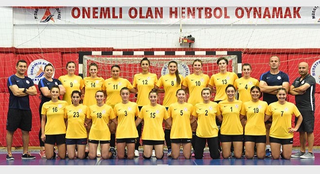 Paşanın Melekleri sezonu derbiyle açıyor