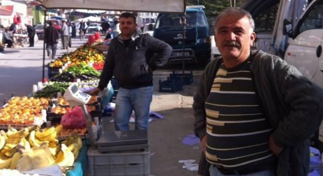 Pazarcı çift, yer sofrasının başında ölü bulundu
