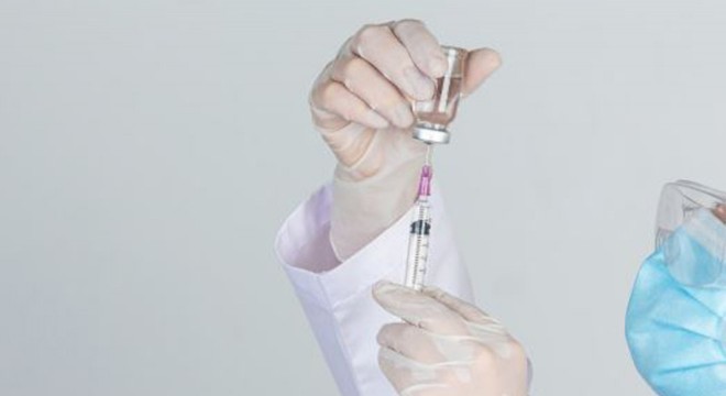 Pfizer/BionTech ve Moderna'dan aşılara mutasyon testi