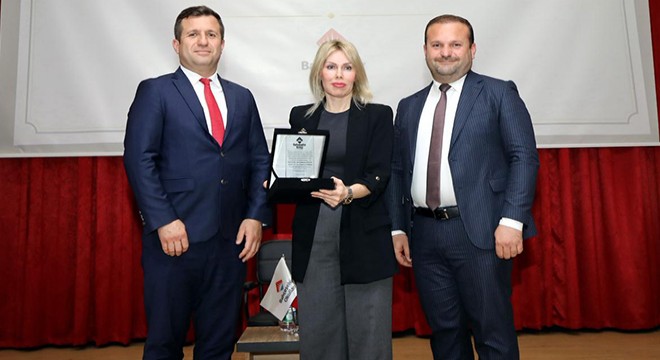 Rektör Özkan'dan lise öğrencileriyle ufuk açıcı sohbet