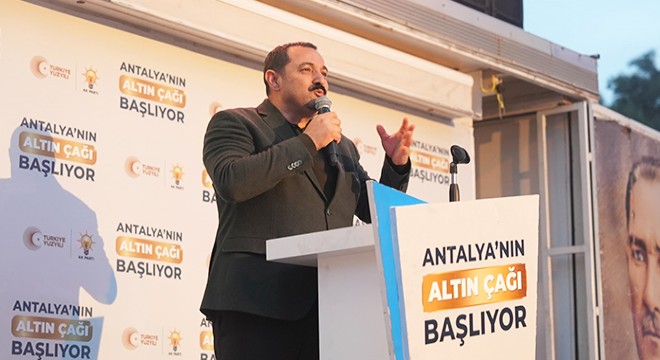 Rıza Sümer sahadan ayrılmıyor