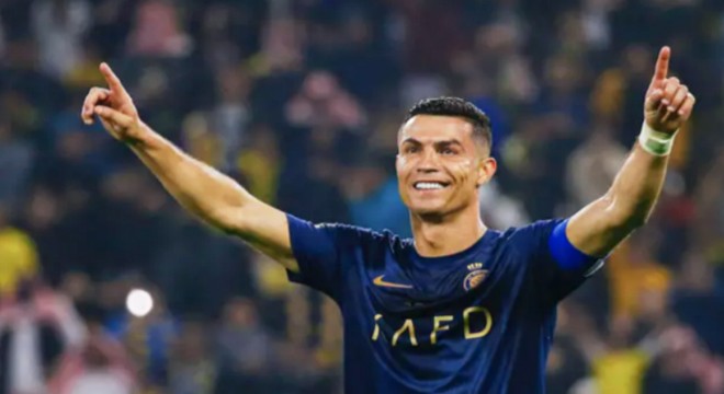 Ronaldo'nun lüks aracı hayran bıraktı