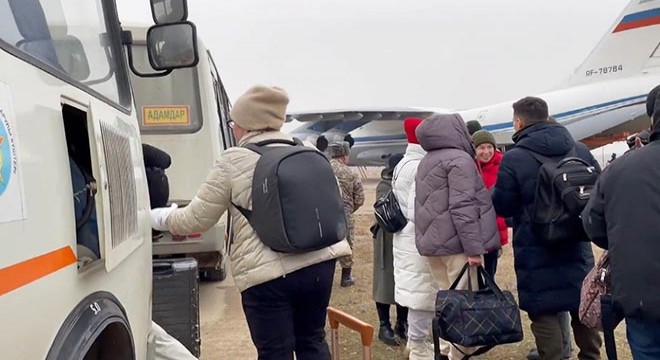 Rusya, 25 vatandaşını Kazakistan'dan tahliye etti