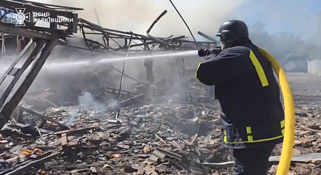 Rusya, Harkiv'i vurdu: 1 ölü