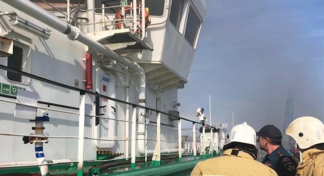 Rusya'da bir limanda patlama: 2 ölü