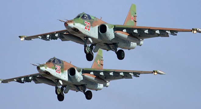 Rusya'da savaş uçağı düştü: 2 pilot kayıp