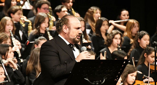 SMA'lı Yusuf için 'Ustalara saygı' konseri