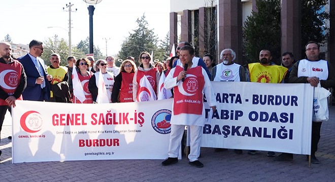 Sağlıkçılardan yönetmelik açıklaması