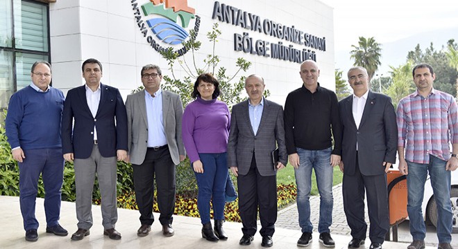 Sanayi Bölgeleri Genel Müdürü Ali Bahar'ı ziyaret etti
