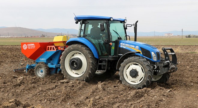 Sandıklı'da patates ekimi başladı