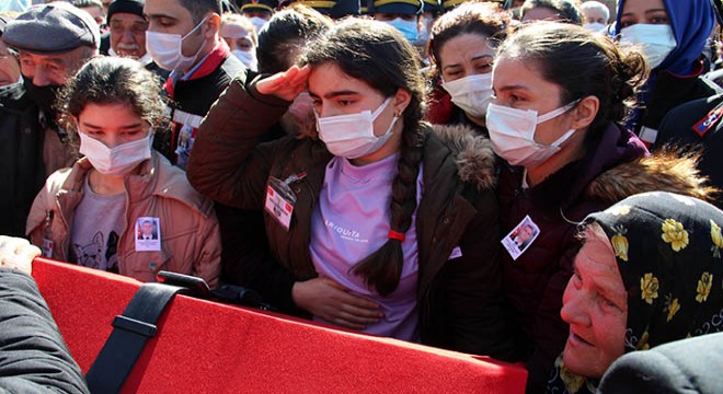Şehit Jandarma Astsubay Kıdemli Başçavuş Demirel, toprağa verildi
