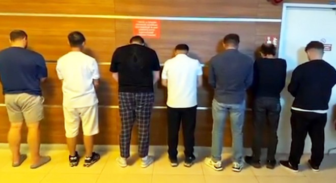 Şehit ailesini dolandıran 11 şüpheli yakalandı
