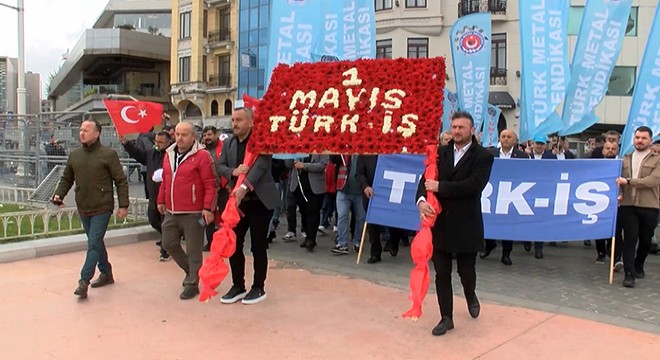 Sendikalardan Taksim'de 1 Mayıs kutlaması