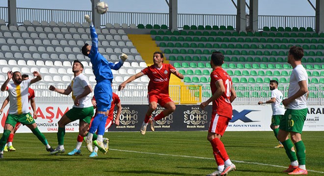Serik Belediyespor, Adıyaman FK'yı 2-0 yendi