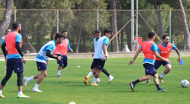 Serik Belediyespor'da 2 oyuncu kadro dışı bırakıldı