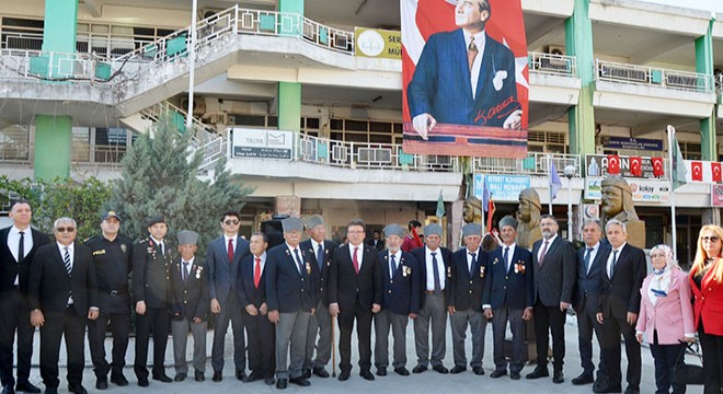Serik'te Çanakkale Zaferi kutlandı, şehitler anıldı