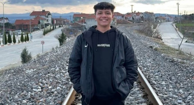 Serinlemek için denize giren 18 yaşındaki genç boğuldu