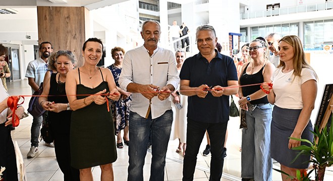 ‘Sessiz Kalan Evler' Antalya'da sanatseverlerle buluştu